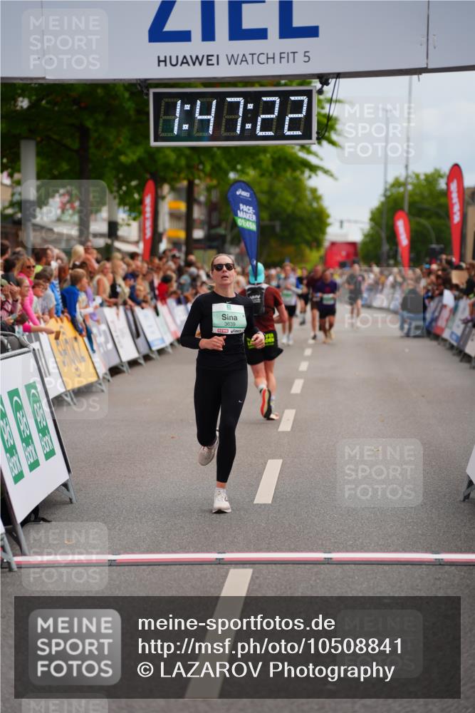 20.09.2026 - PSD Bank Halbmarathon LAZAROV Photography http://msf.ph/oto/10508841 20.09.2026 11:47:21 Ziel 1669, 2225, 3639, 4730 meine-sportfotos.de