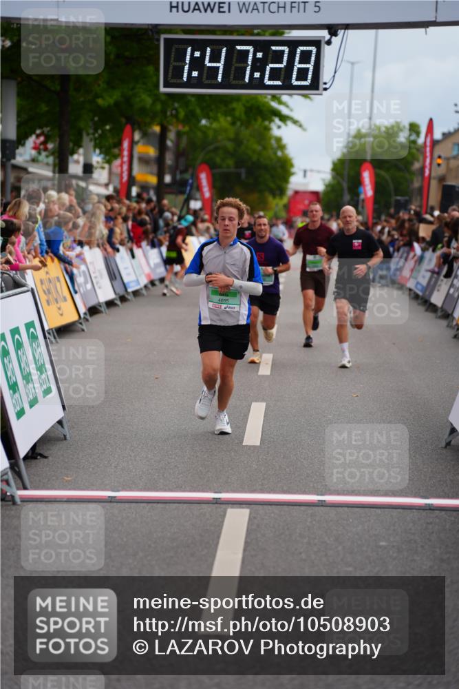 20.09.2026 - PSD Bank Halbmarathon LAZAROV Photography http://msf.ph/oto/10508903 20.09.2026 11:47:28 Ziel 1234, 2462, 3562, 3639, 4481, 4655 meine-sportfotos.de