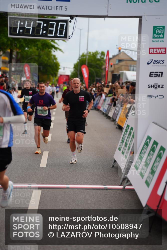 20.09.2026 - PSD Bank Halbmarathon LAZAROV Photography http://msf.ph/oto/10508947 20.09.2026 11:47:29 Ziel 1234, 2462, 3562, 3639, 4481, 4655 meine-sportfotos.de