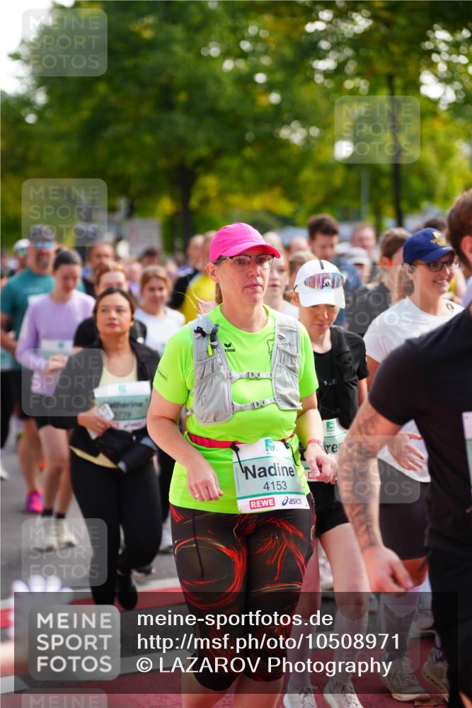 20.09.2026 - PSD Bank Halbmarathon LAZAROV Photography http://msf.ph/oto/10508971 20.09.2026 10:09:25 Laufen 3779, 4153 meine-sportfotos.de