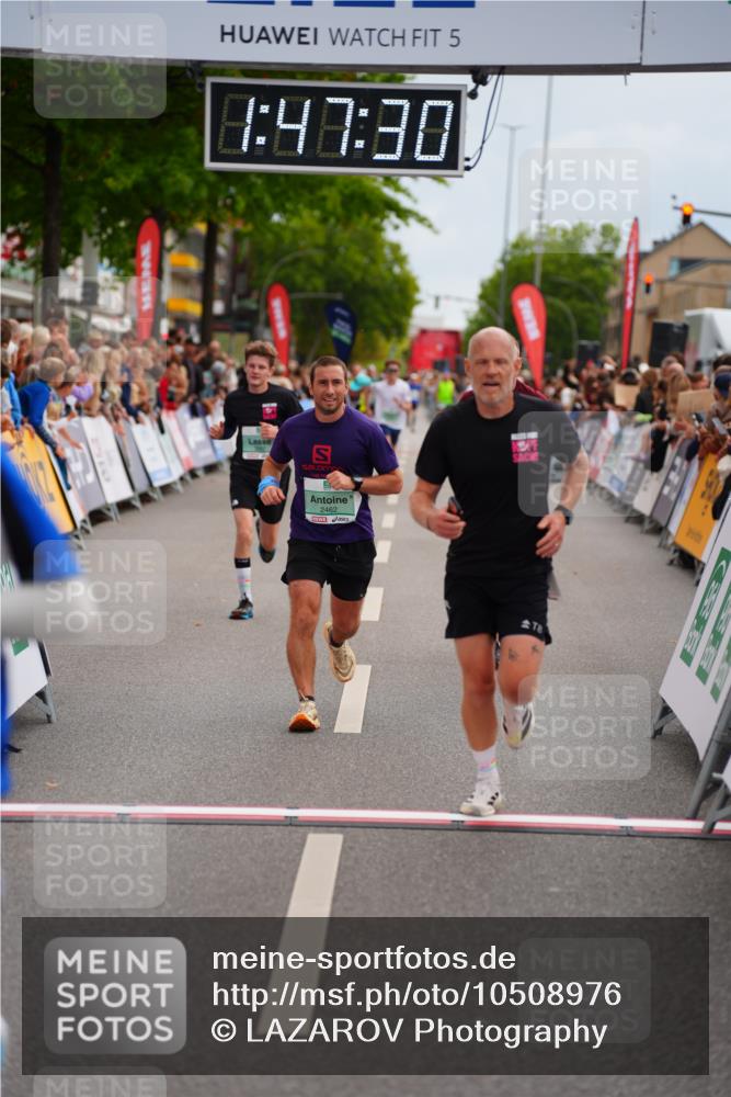 20.09.2026 - PSD Bank Halbmarathon LAZAROV Photography http://msf.ph/oto/10508976 20.09.2026 11:47:30 Ziel 1234, 2462, 3562, 3639, 4481, 4655 meine-sportfotos.de