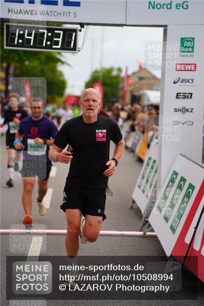 20.09.2026 - PSD Bank Halbmarathon LAZAROV Photography http://msf.ph/oto/10508994 20.09.2026 11:47:30 Ziel 1234, 2462, 3562, 3639, 4481, 4655 meine-sportfotos.de
