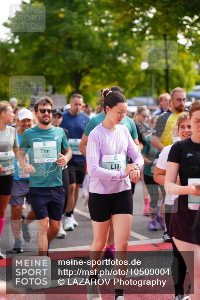 20.09.2026 - PSD Bank Halbmarathon LAZAROV Photography http://msf.ph/oto/10509004 20.09.2026 10:09:27 Laufen 3938, 3657 meine-sportfotos.de