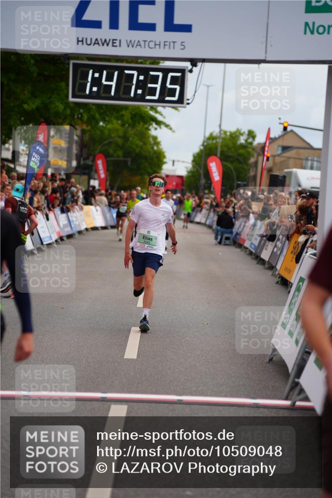 20.09.2026 - PSD Bank Halbmarathon LAZAROV Photography http://msf.ph/oto/10509048 20.09.2026 11:47:34 Ziel 1234, 2462, 2583, 3562, 4481, 4655 meine-sportfotos.de