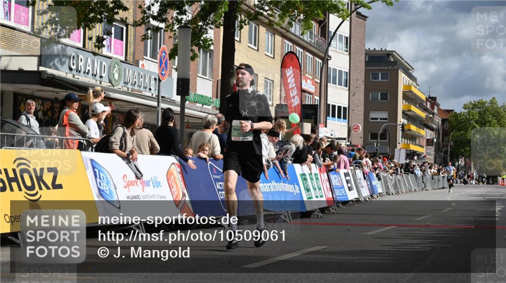 20.09.2026 - PSD Bank Halbmarathon J. Mangold http://msf.ph/oto/10509061 20.09.2026 11:31:45 Ziel 3230, 3340, 3721 meine-sportfotos.de