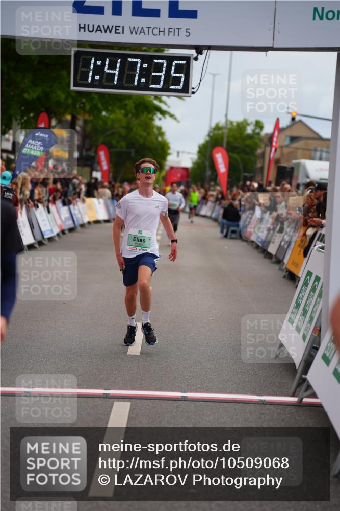 20.09.2026 - PSD Bank Halbmarathon LAZAROV Photography http://msf.ph/oto/10509068 20.09.2026 11:47:35 Ziel 1234, 2462, 2583, 3562, 4481, 4655 meine-sportfotos.de
