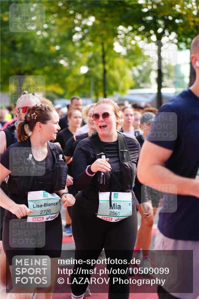 20.09.2026 - PSD Bank Halbmarathon LAZAROV Photography http://msf.ph/oto/10509099 20.09.2026 10:09:37 Laufen 2726, 2561 meine-sportfotos.de