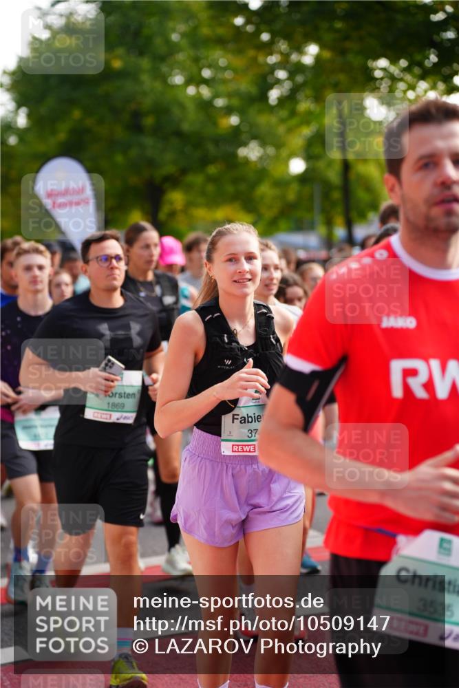 20.09.2026 - PSD Bank Halbmarathon LAZAROV Photography http://msf.ph/oto/10509147 20.09.2026 10:09:44 Laufen 1869, 37, 131, 3535 meine-sportfotos.de