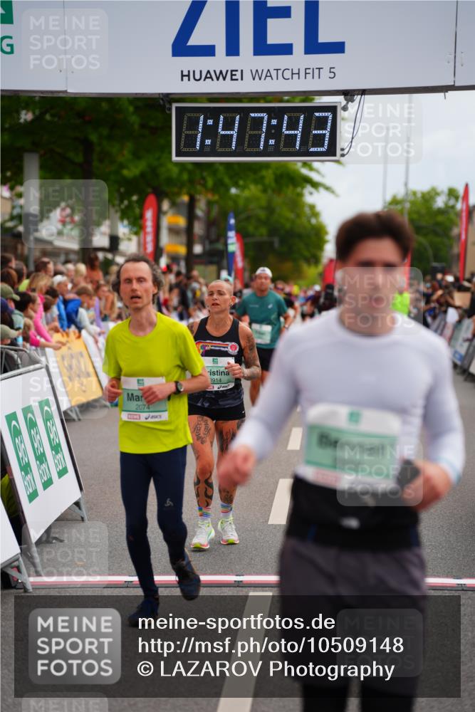 20.09.2026 - PSD Bank Halbmarathon LAZAROV Photography http://msf.ph/oto/10509148 20.09.2026 11:47:43 Ziel 1661, 2074, 2583, 2859, 3914, 4662 meine-sportfotos.de