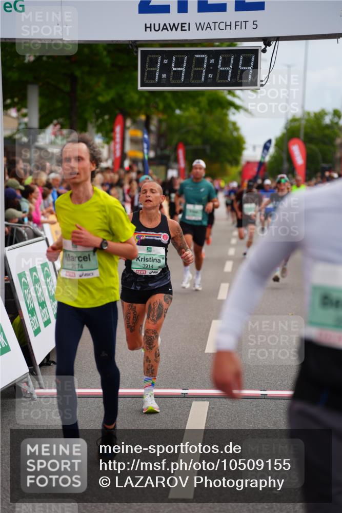20.09.2026 - PSD Bank Halbmarathon LAZAROV Photography http://msf.ph/oto/10509155 20.09.2026 11:47:44 Ziel 1661, 1712, 2074, 2859, 3914, 4262, 4662 meine-sportfotos.de