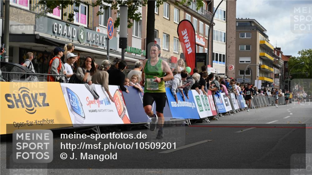 20.09.2026 - PSD Bank Halbmarathon J. Mangold http://msf.ph/oto/10509201 20.09.2026 11:32:23 Ziel 1208, 2712, 4441 meine-sportfotos.de