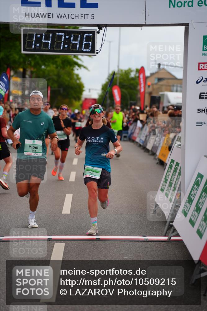 20.09.2026 - PSD Bank Halbmarathon LAZAROV Photography http://msf.ph/oto/10509215 20.09.2026 11:47:46 Ziel 1661, 1712, 2074, 2828, 2859, 3239, 3914, 4262, 4662 meine-sportfotos.de
