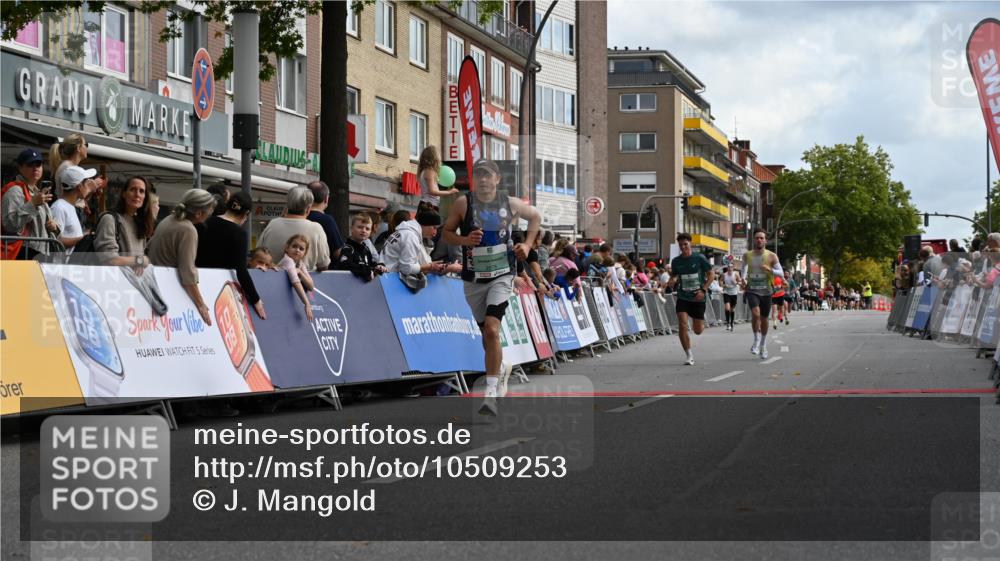 20.09.2026 - PSD Bank Halbmarathon J. Mangold http://msf.ph/oto/10509253 20.09.2026 11:32:33 Ziel 1208, 2086, 2575, 2625 meine-sportfotos.de