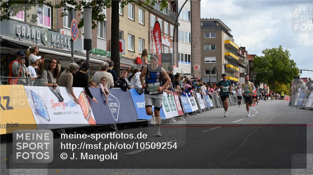 20.09.2026 - PSD Bank Halbmarathon J. Mangold http://msf.ph/oto/10509254 20.09.2026 11:32:34 Ziel 1208, 2086, 2575, 2625 meine-sportfotos.de