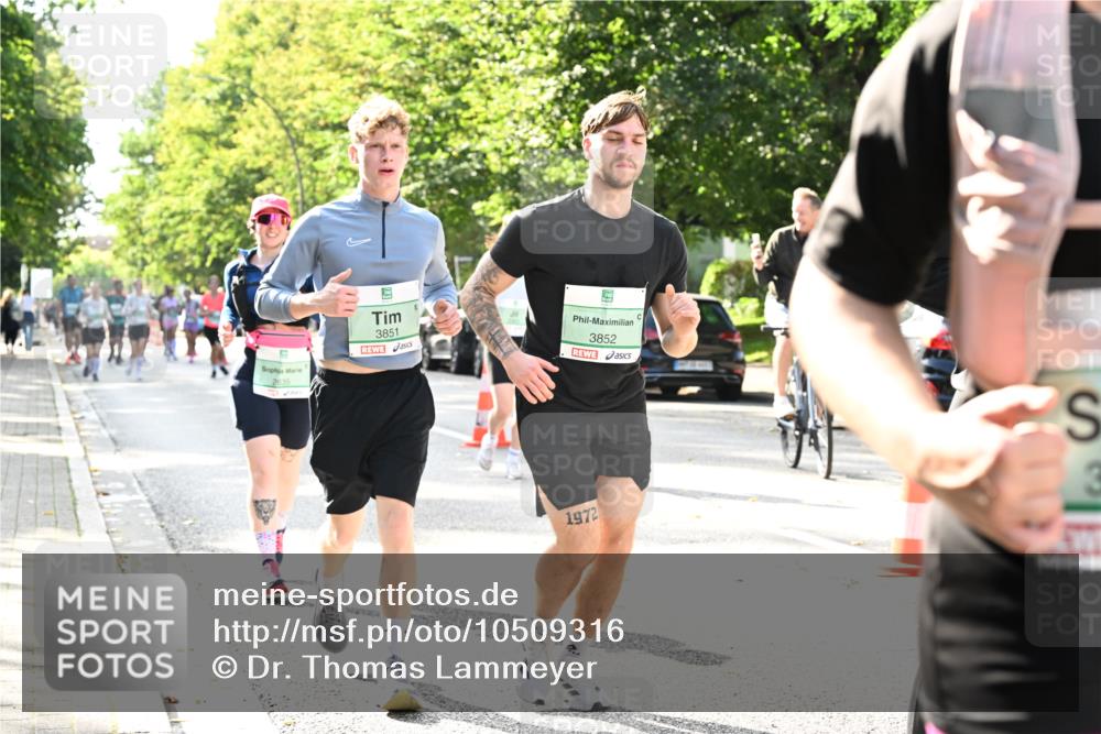 20.09.2026 - PSD Bank Halbmarathon Dr. Thomas Lammeyer http://msf.ph/oto/10509316 20.09.2026 11:05:29 Laufen 2635, 3851, 3852, 1972 meine-sportfotos.de