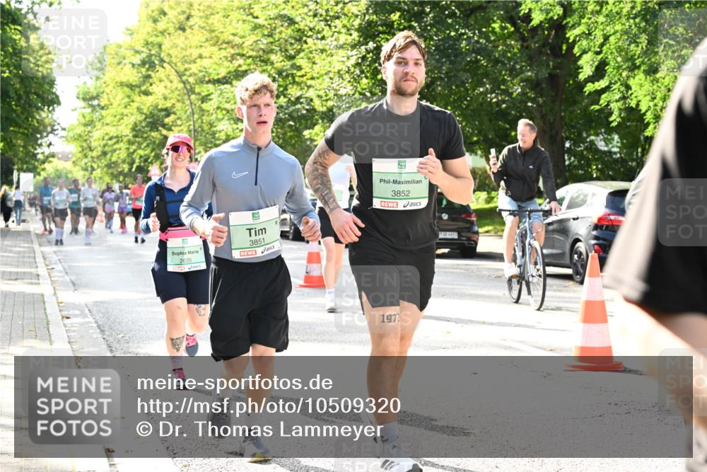 20.09.2026 - PSD Bank Halbmarathon Dr. Thomas Lammeyer http://msf.ph/oto/10509320 20.09.2026 11:05:30 Laufen 2635, 3851, 3852, 1972 meine-sportfotos.de
