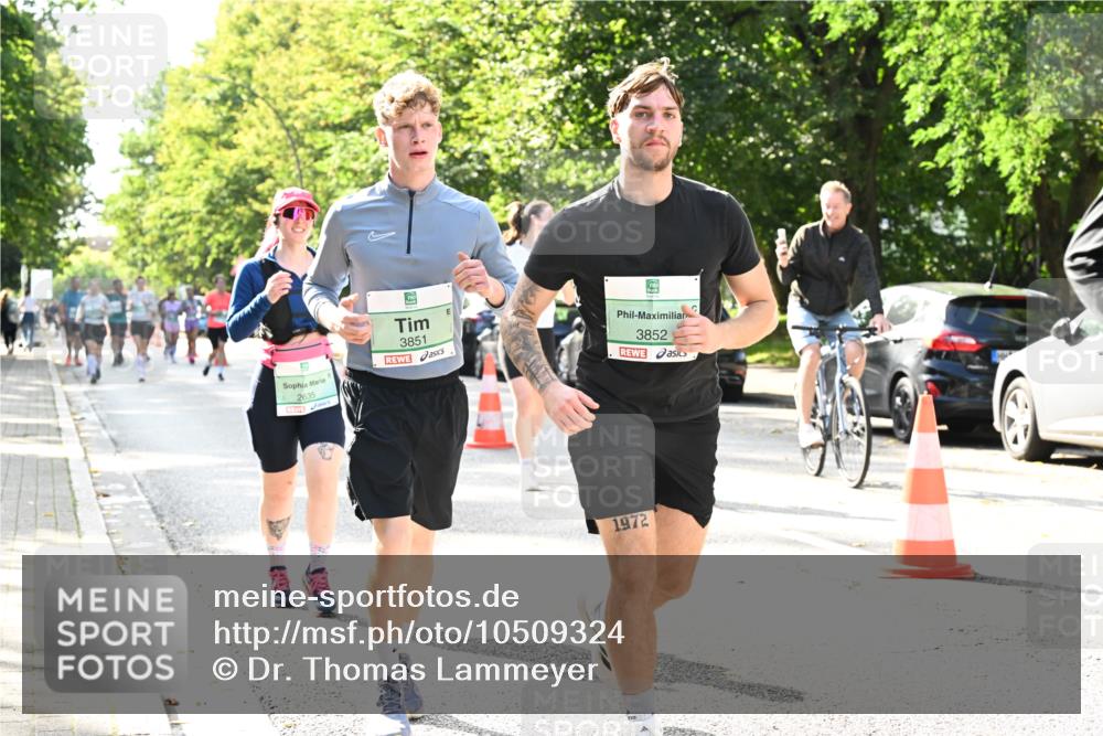 20.09.2026 - PSD Bank Halbmarathon Dr. Thomas Lammeyer http://msf.ph/oto/10509324 20.09.2026 11:05:30 Laufen 3851, 3852, 2635, 1972 meine-sportfotos.de