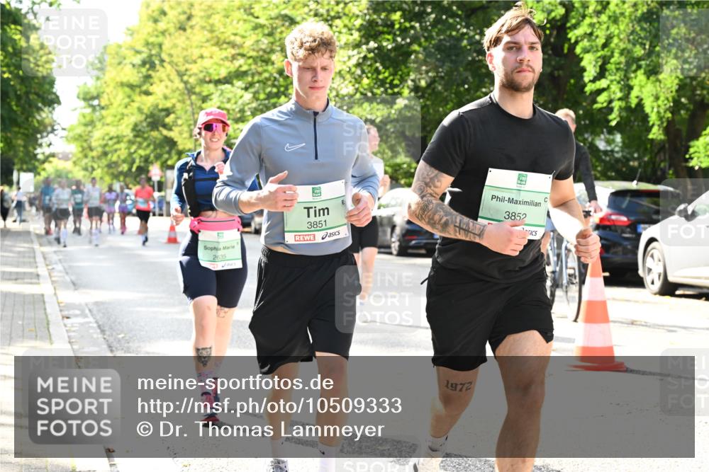 20.09.2026 - PSD Bank Halbmarathon Dr. Thomas Lammeyer http://msf.ph/oto/10509333 20.09.2026 11:05:30 Laufen 2635, 3851, 1972, 3852 meine-sportfotos.de