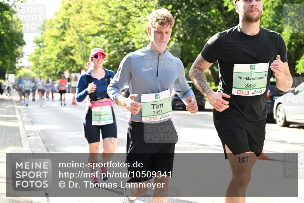 20.09.2026 - PSD Bank Halbmarathon Dr. Thomas Lammeyer http://msf.ph/oto/10509341 20.09.2026 11:05:30 Laufen 3851, 3852, 1972 meine-sportfotos.de