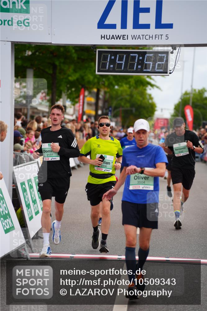 20.09.2026 - PSD Bank Halbmarathon LAZAROV Photography http://msf.ph/oto/10509343 20.09.2026 11:47:52 Ziel 1661, 1712, 1897, 2177, 2828, 2836, 3239, 3330, 3504, 3586, 4248, 4262, 4622, 4662 meine-sportfotos.de