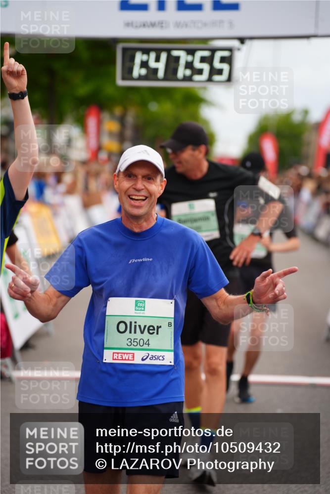 20.09.2026 - PSD Bank Halbmarathon LAZAROV Photography http://msf.ph/oto/10509432 20.09.2026 11:47:54 Ziel 1661, 1712, 1897, 2177, 2828, 2836, 3239, 3330, 3504, 3586, 4226, 4248, 4262, 4622, 4662 meine-sportfotos.de