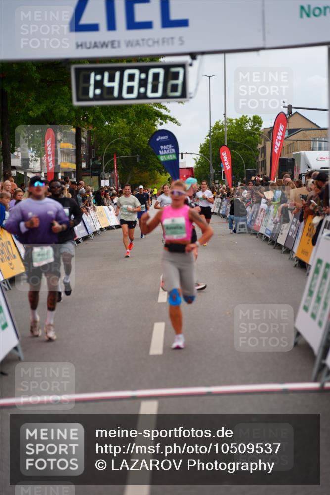 20.09.2026 - PSD Bank Halbmarathon LAZAROV Photography http://msf.ph/oto/10509537 20.09.2026 11:48:01 Ziel 1897, 2451, 2707, 2836, 3586, 4117, 4226, 4248, 4622 meine-sportfotos.de