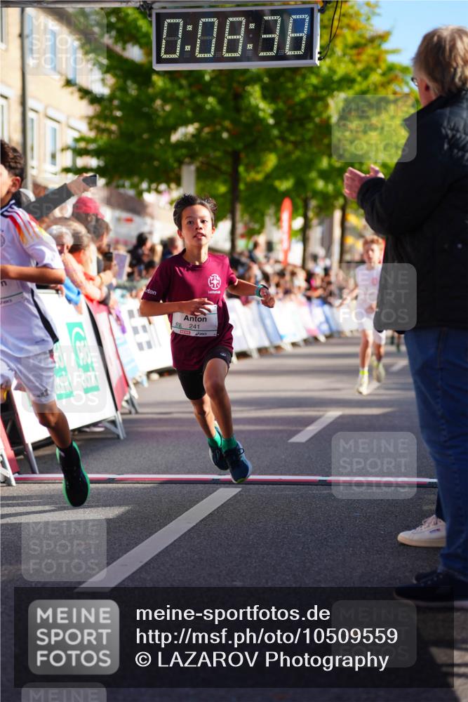 20.09.2026 - PSD Bank Halbmarathon LAZAROV Photography http://msf.ph/oto/10509559 20.09.2026 10:28:02 Laufen 0, 08, 38, 241 meine-sportfotos.de
