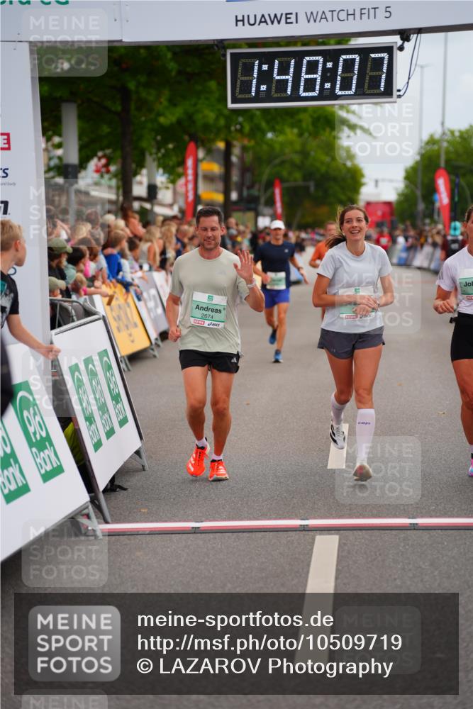 20.09.2026 - PSD Bank Halbmarathon LAZAROV Photography http://msf.ph/oto/10509719 20.09.2026 11:48:07 Ziel 1440, 2309, 2451, 2674, 2707, 3089, 4117, 4739 meine-sportfotos.de