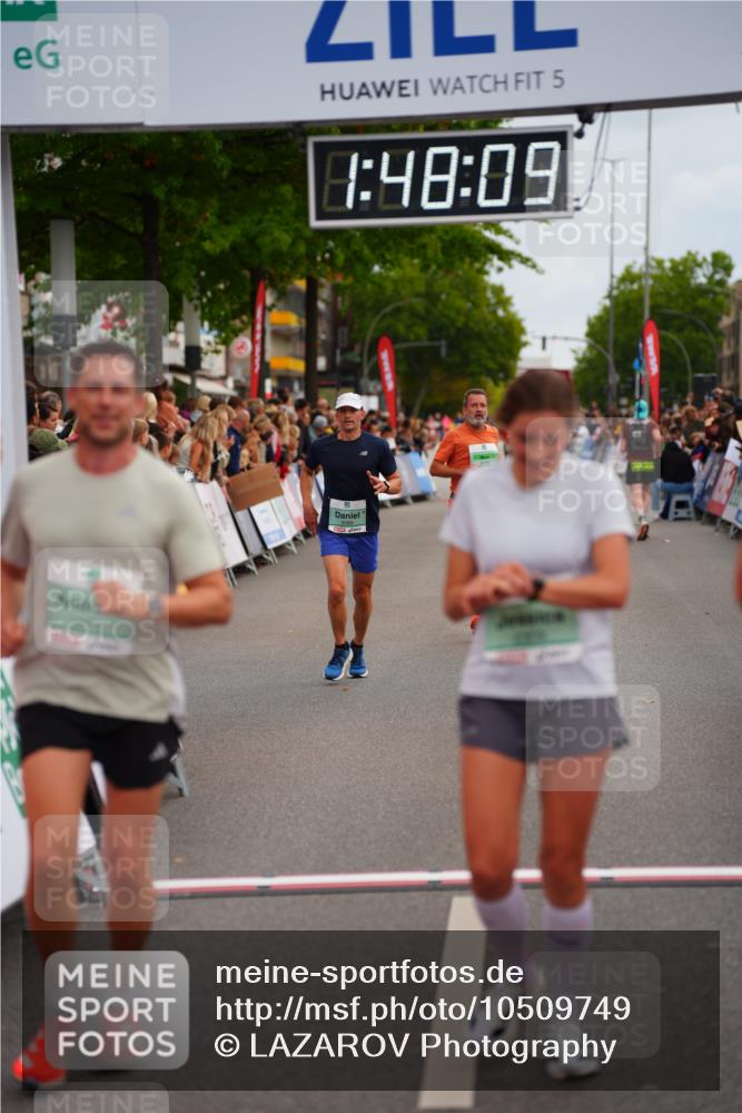 20.09.2026 - PSD Bank Halbmarathon LAZAROV Photography http://msf.ph/oto/10509749 20.09.2026 11:48:08 Ziel 1440, 2309, 2451, 2674, 2707, 3089, 4117, 4739 meine-sportfotos.de