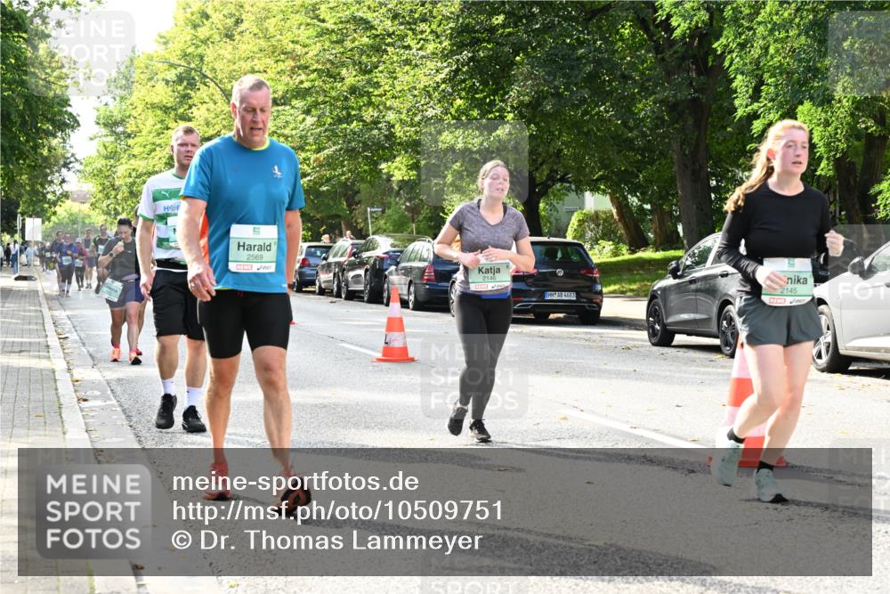 20.09.2026 - PSD Bank Halbmarathon Dr. Thomas Lammeyer http://msf.ph/oto/10509751 20.09.2026 11:05:55 Laufen 2569, 2146, 4683, 2145 meine-sportfotos.de