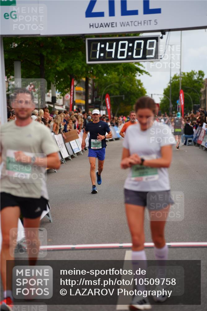 20.09.2026 - PSD Bank Halbmarathon LAZAROV Photography http://msf.ph/oto/10509758 20.09.2026 11:48:08 Ziel 1440, 2309, 2451, 2674, 2707, 3089, 4117, 4739 meine-sportfotos.de