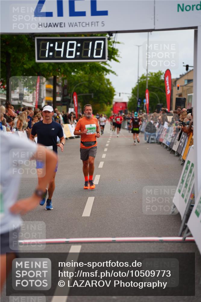 20.09.2026 - PSD Bank Halbmarathon LAZAROV Photography http://msf.ph/oto/10509773 20.09.2026 11:48:09 Ziel 1440, 2309, 2451, 2674, 2707, 3089, 4117, 4739 meine-sportfotos.de