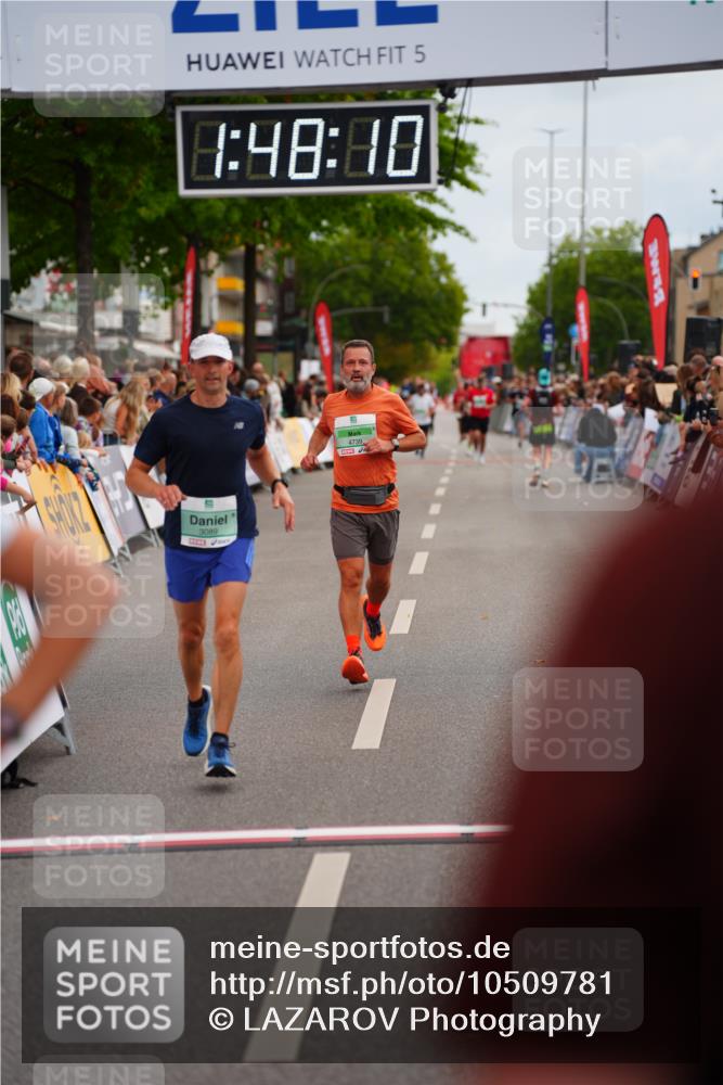 20.09.2026 - PSD Bank Halbmarathon LAZAROV Photography http://msf.ph/oto/10509781 20.09.2026 11:48:10 Ziel 1440, 2309, 2451, 2674, 2707, 3089, 4117, 4739 meine-sportfotos.de