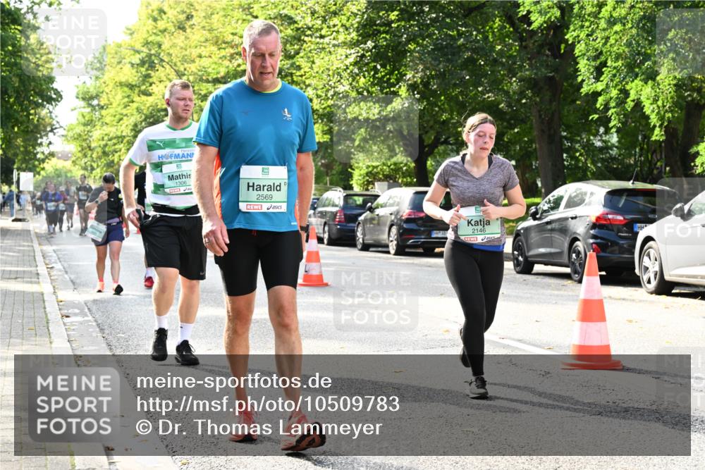 20.09.2026 - PSD Bank Halbmarathon Dr. Thomas Lammeyer http://msf.ph/oto/10509783 20.09.2026 11:05:56 Laufen 1306, 2569, 2146 meine-sportfotos.de