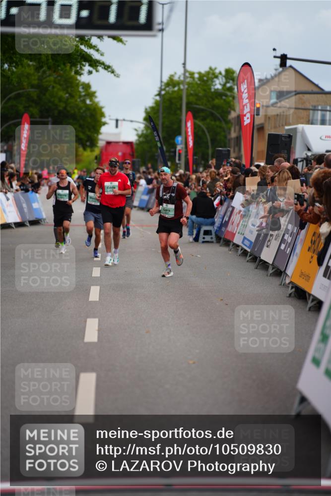 20.09.2026 - PSD Bank Halbmarathon LAZAROV Photography http://msf.ph/oto/10509830 20.09.2026 11:48:16 Ziel 3089, 4739 meine-sportfotos.de