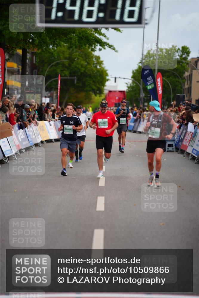 20.09.2026 - PSD Bank Halbmarathon LAZAROV Photography http://msf.ph/oto/10509866 20.09.2026 11:48:18 Ziel 3089, 4526, 4739 meine-sportfotos.de