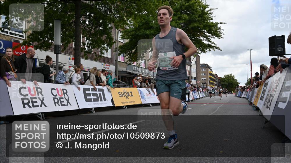 20.09.2026 - PSD Bank Halbmarathon J. Mangold http://msf.ph/oto/10509873 20.09.2026 11:34:03 Ziel 1384, 1871, 1995, 2547, 2945, 3551, 4276, 4690, 4783 meine-sportfotos.de