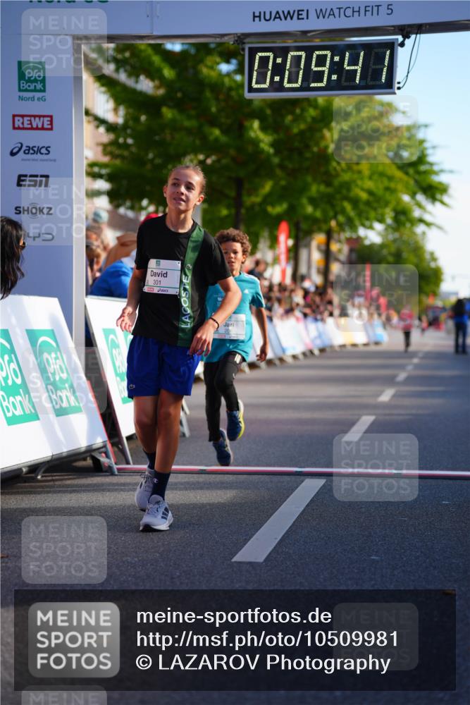 20.09.2026 - PSD Bank Halbmarathon LAZAROV Photography http://msf.ph/oto/10509981 20.09.2026 10:29:05 Laufen 301, 5, 0, 09, 48 meine-sportfotos.de
