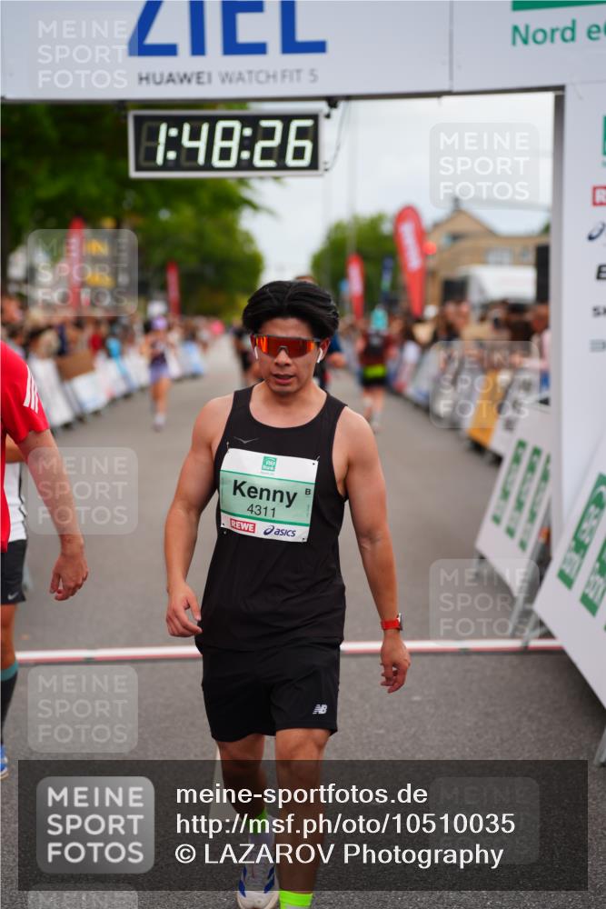 20.09.2026 - PSD Bank Halbmarathon LAZAROV Photography http://msf.ph/oto/10510035 20.09.2026 11:48:25 Ziel 1123, 2204, 3005, 4253, 4311, 4526 meine-sportfotos.de