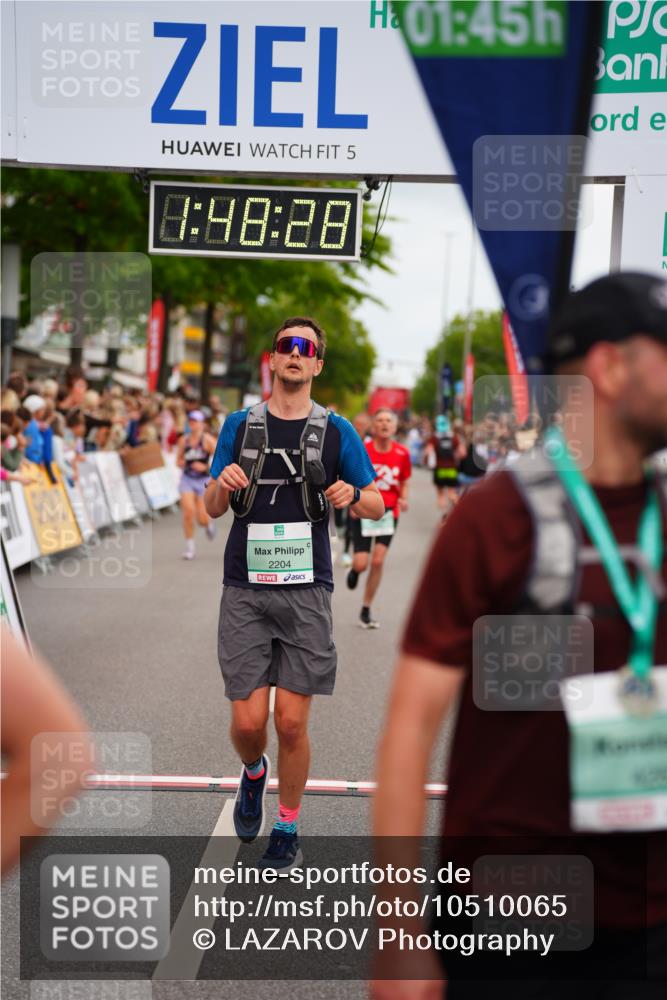 20.09.2026 - PSD Bank Halbmarathon LAZAROV Photography http://msf.ph/oto/10510065 20.09.2026 11:48:27 Ziel 1123, 2204, 3005, 4253, 4311, 4526 meine-sportfotos.de