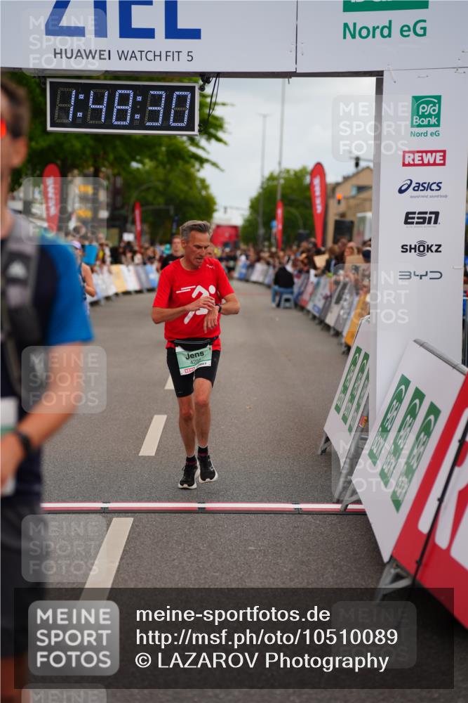 20.09.2026 - PSD Bank Halbmarathon LAZAROV Photography http://msf.ph/oto/10510089 20.09.2026 11:48:29 Ziel 1123, 2204, 3005, 3920, 4144, 4253, 4311, 4526 meine-sportfotos.de