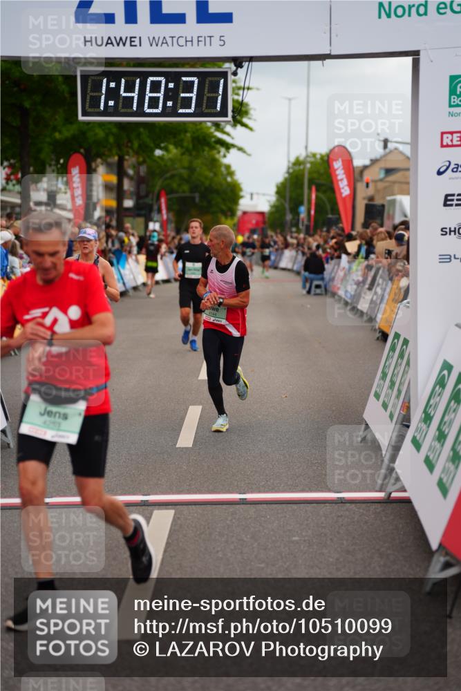 20.09.2026 - PSD Bank Halbmarathon LAZAROV Photography http://msf.ph/oto/10510099 20.09.2026 11:48:31 Ziel 1123, 2204, 3005, 3920, 4144, 4253, 4311, 4585 meine-sportfotos.de