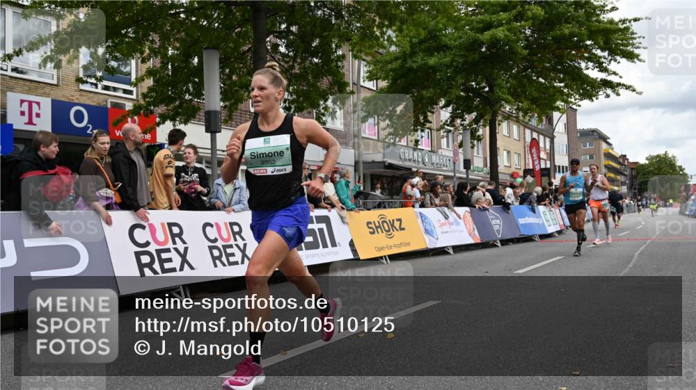 20.09.2026 - PSD Bank Halbmarathon J. Mangold http://msf.ph/oto/10510125 20.09.2026 11:34:55 Ziel 1195, 1327, 1377, 1673, 1930, 2159, 2352 meine-sportfotos.de