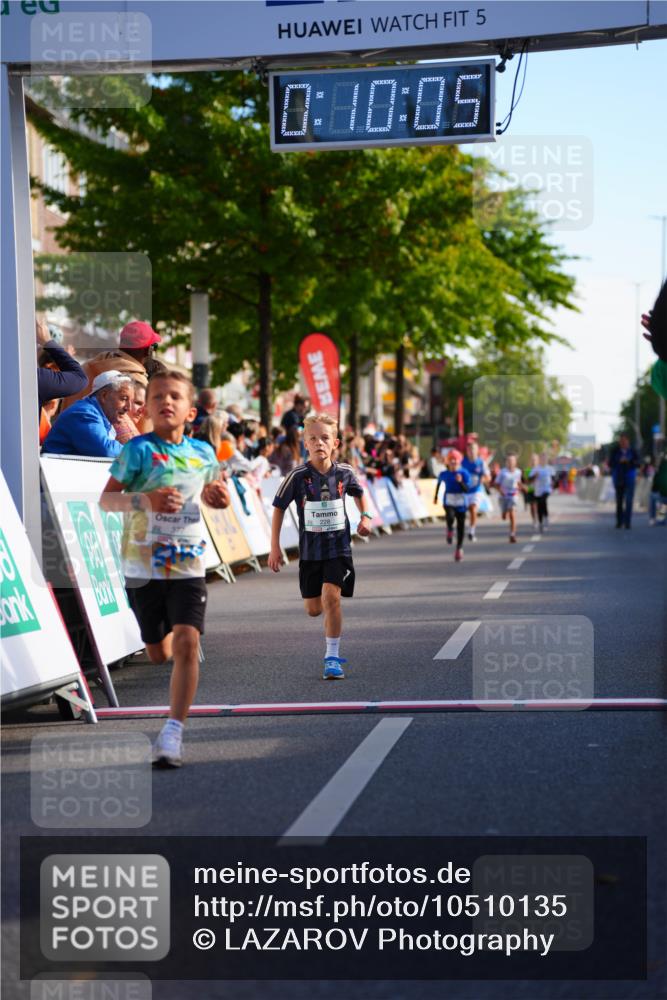 20.09.2026 - PSD Bank Halbmarathon LAZAROV Photography http://msf.ph/oto/10510135 20.09.2026 10:29:29 Laufen 377, 5, 0, 40, 05 meine-sportfotos.de