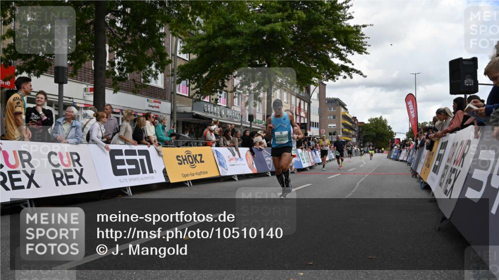 20.09.2026 - PSD Bank Halbmarathon J. Mangold http://msf.ph/oto/10510140 20.09.2026 11:34:56 Ziel 1195, 1327, 1377, 1673, 1708, 1930, 2159, 2352, 3001, 3067 meine-sportfotos.de