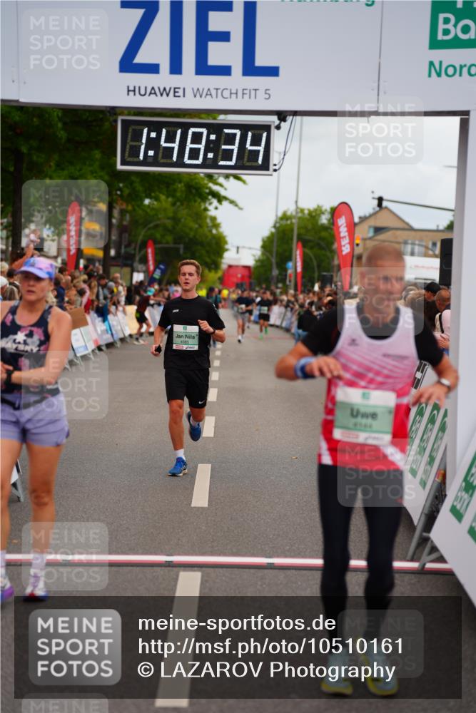 20.09.2026 - PSD Bank Halbmarathon LAZAROV Photography http://msf.ph/oto/10510161 20.09.2026 11:48:33 Ziel 1123, 2204, 3920, 4144, 4253, 4585 meine-sportfotos.de
