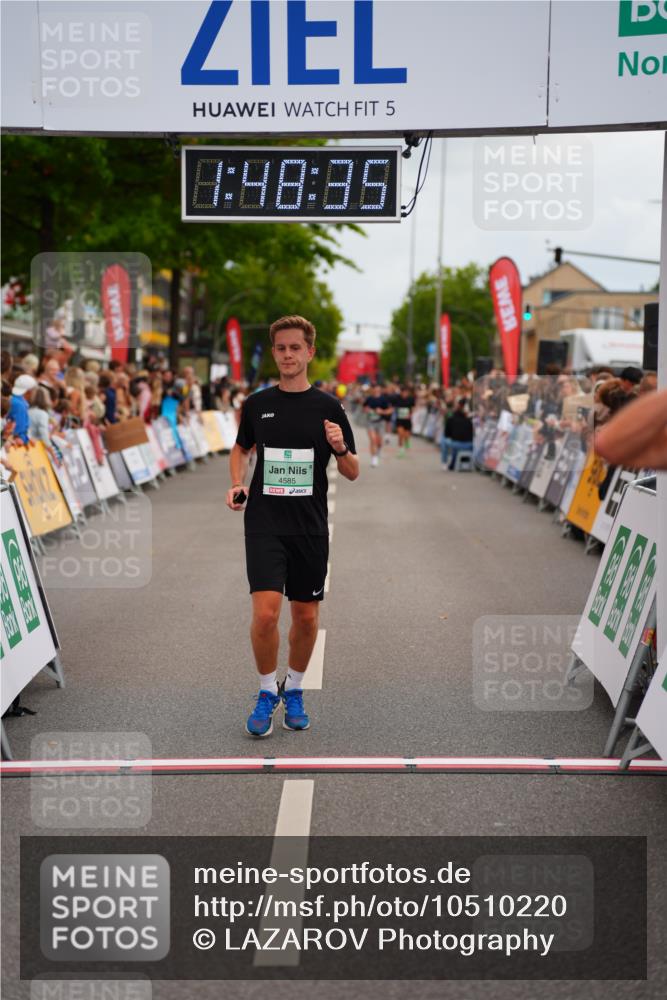 20.09.2026 - PSD Bank Halbmarathon LAZAROV Photography http://msf.ph/oto/10510220 20.09.2026 11:48:34 Ziel 2204, 3920, 4144, 4253, 4585 meine-sportfotos.de
