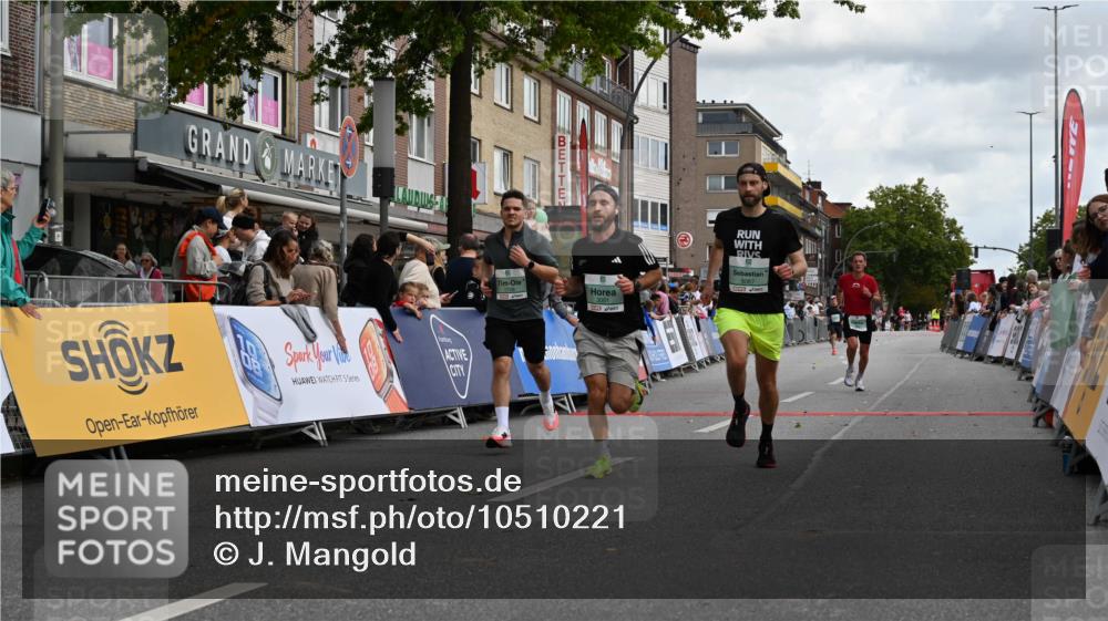 20.09.2026 - PSD Bank Halbmarathon J. Mangold http://msf.ph/oto/10510221 20.09.2026 11:35:03 Ziel 1050, 1195, 1377, 1673, 1708, 3001, 3067 meine-sportfotos.de
