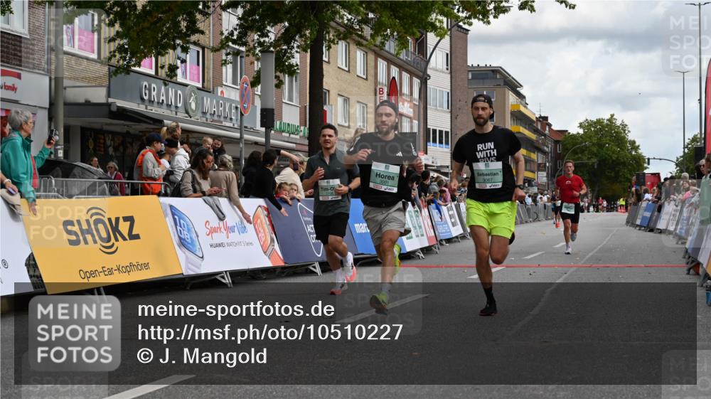20.09.2026 - PSD Bank Halbmarathon J. Mangold http://msf.ph/oto/10510227 20.09.2026 11:35:04 Ziel 1050, 1377, 1673, 1708, 3001, 3067 meine-sportfotos.de