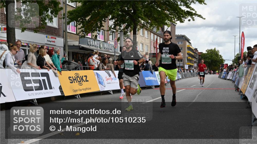20.09.2026 - PSD Bank Halbmarathon J. Mangold http://msf.ph/oto/10510235 20.09.2026 11:35:04 Ziel 1050, 1377, 1673, 1708, 3001, 3067 meine-sportfotos.de